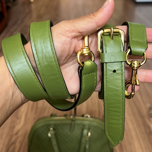 A217 - 💯 % authentic Gucci tote bag - Picture 15 of 16